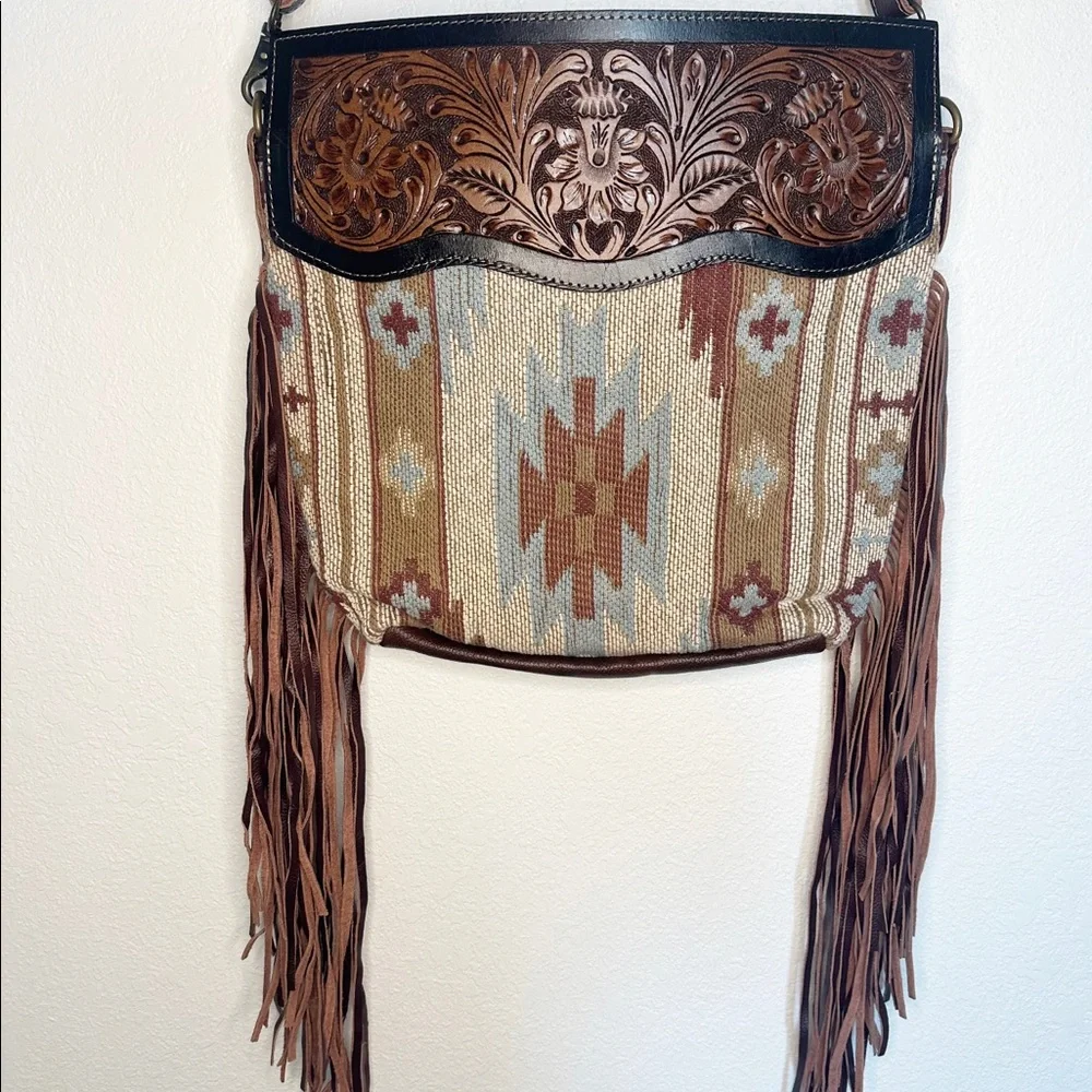 Tooled Leather Western Fringe Aztec Patterned Purse - Picture 4 of 6